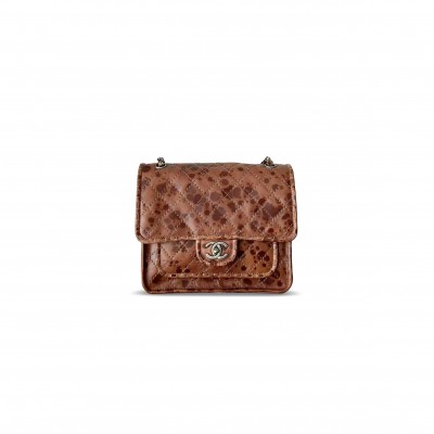 CHANEL OIL WAX LEATHER CHAINS SHOULDER FLAP BAG BROWN 163542 (26*23*11cm)